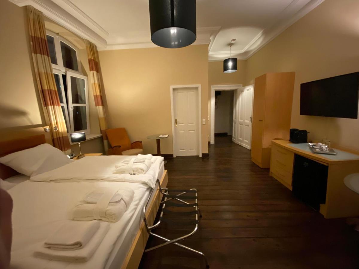 Lili Living Hotel 拉廷根 外观 照片